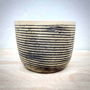 U-shape Ceramic pot